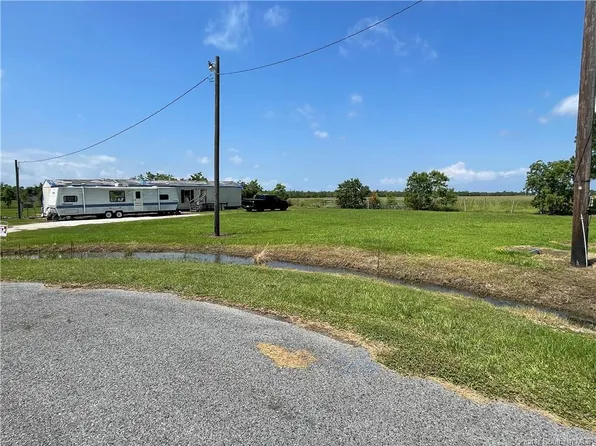 215 Ida Ln, Lake Charles, LA 70607