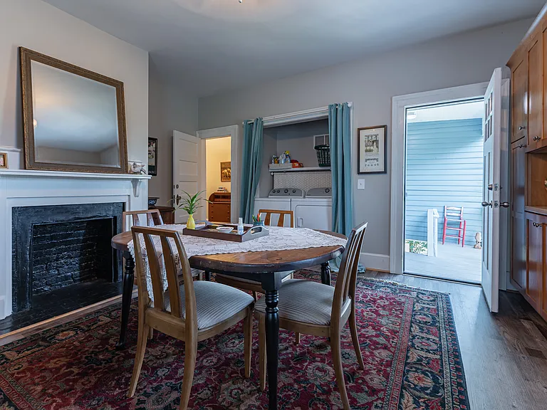 720 Market St — Photo 13