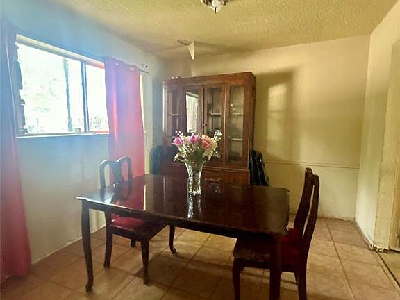 3rd image of 12711 Greenshire Drive