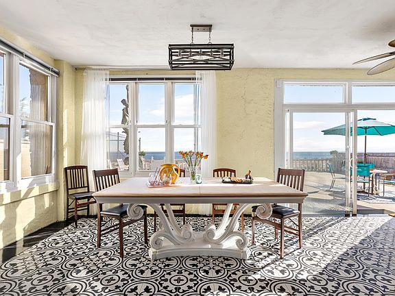 5th image of 4016 Atlantic Ave