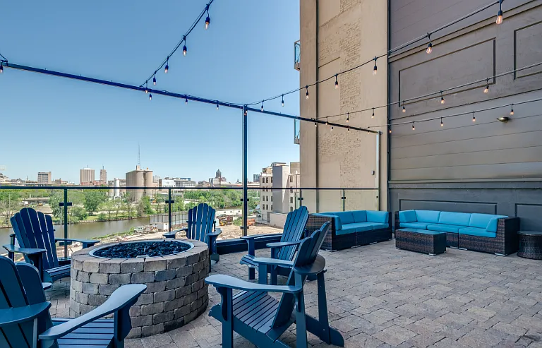 Community Roof Deck and Grilling Space