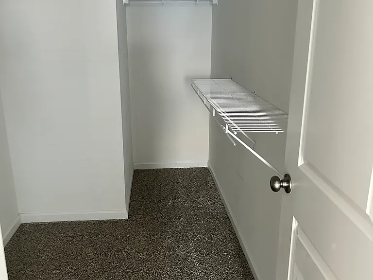 418 Mayer Pl — Photo 29