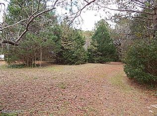 102 E Core Dr, Morehead City, NC 28557