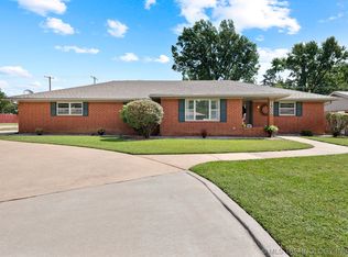 1400 Harned Dr, Bartlesville, OK 74006