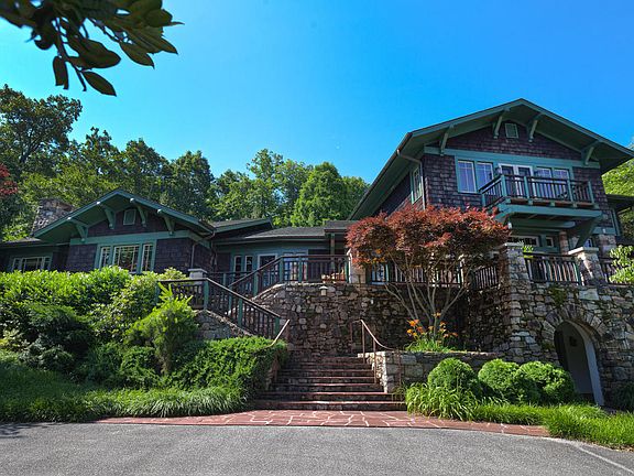 3rd image of 3446 Woodland Hills Ln SW