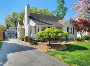 4010 Alton Rd, Saint Matthews, KY 40207