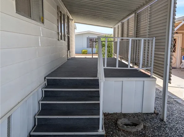 5001 W Florida Ave, Hemet, CA 92545