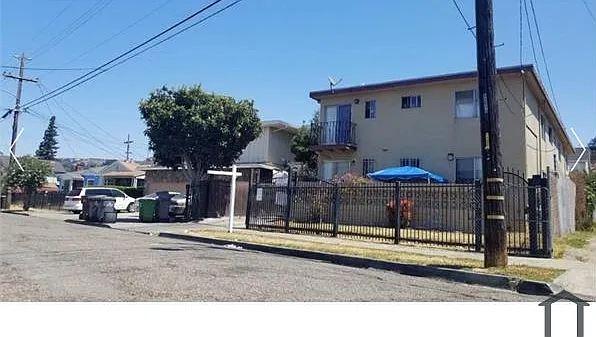 9046 Hillside St #E — Photo 6