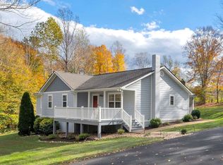 687 Poplar Spring Rd, Scottsville, VA 24590