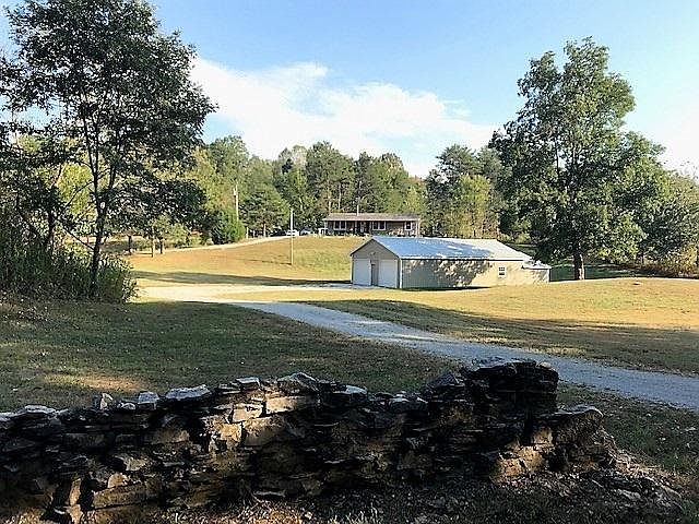 1st image of 169 Rocky Hill Rd