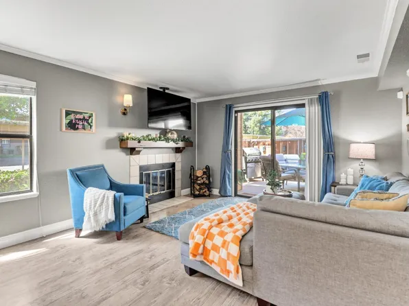 2401 Eilers Ln Unit 701, Lodi, CA 95242