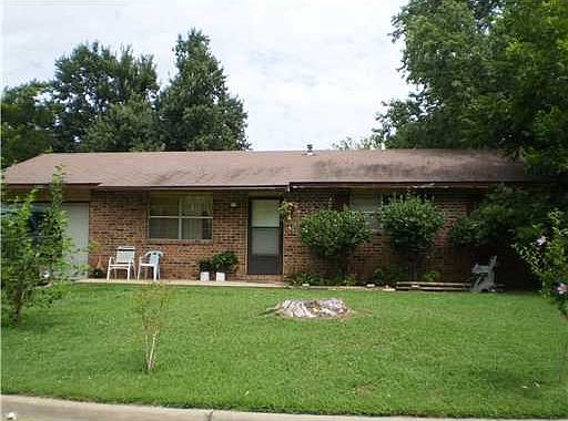 1st image of 1307 W Acorn Dr
