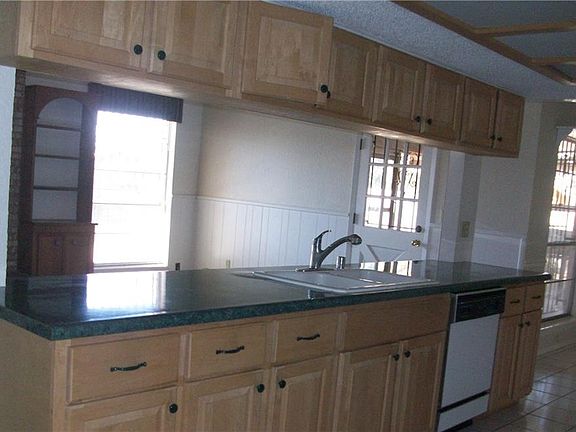 5th image of 6604 La Cadena Dr