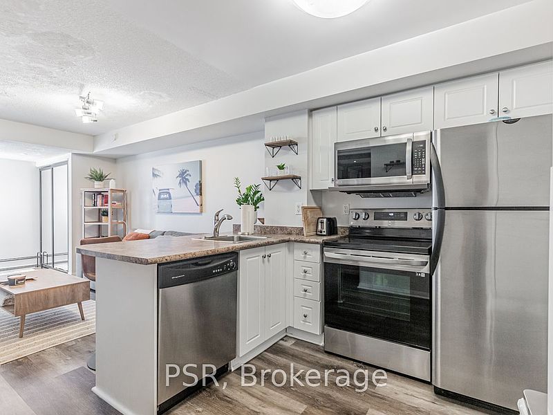Toronto Townhouse for rent - 1 Bedroom — photo 5