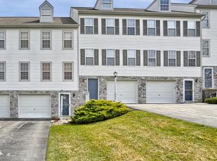 1020 Hearthridge Ln, York, PA