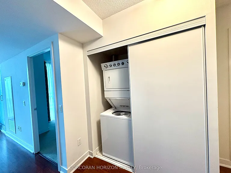 5740 Yonge St #708 — Photo 12