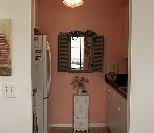 5th image of 431 Van Buren St APT F7