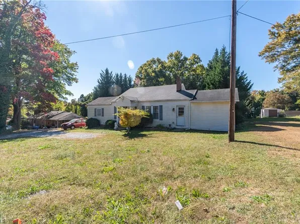 204 Adams St, Kernersville, NC 27284
