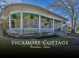 303 Ross St, Brenham, TX 77833