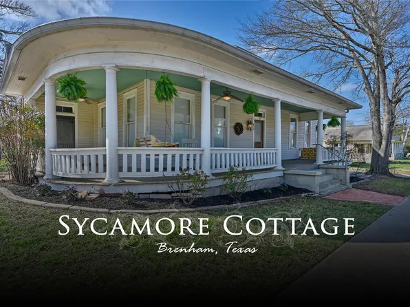 303 Ross St, Brenham, TX 77833