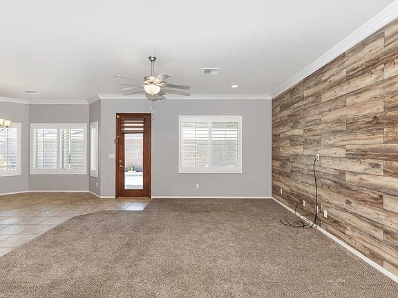 4th image of 3624 S Sage Ave