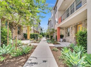 238 Scratch Rd, Covina, CA 91722