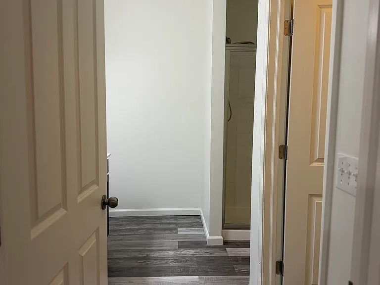 3229 Rossmore Cir — Photo 17
