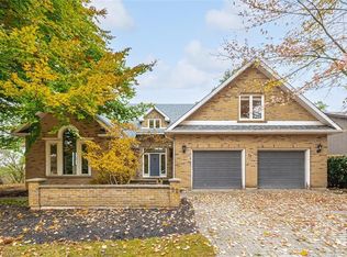 52 McNab St E, Centre Wellington, ON N0B 1S0