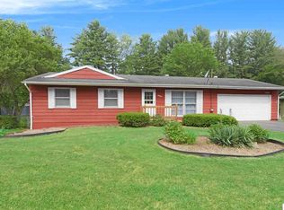 2934 S Sandstone Rd, Jackson, MI 49201