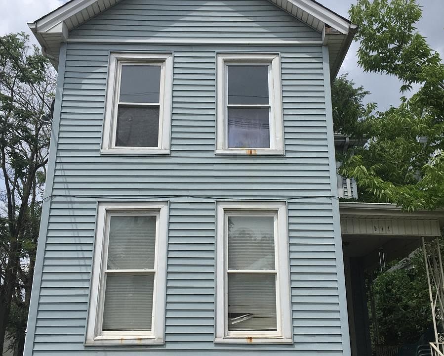 1st image of 711 East Ave
