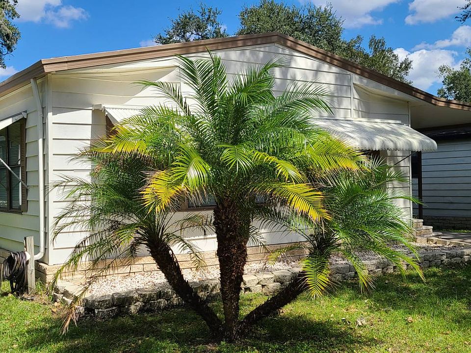 1st image of 10909 Whispering Oaks Cir