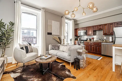 Short Term Rentals Photo 1