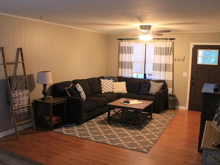 103 Cochran St — Photo 26