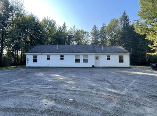143 Turkey Ln, Buxton, ME 04093