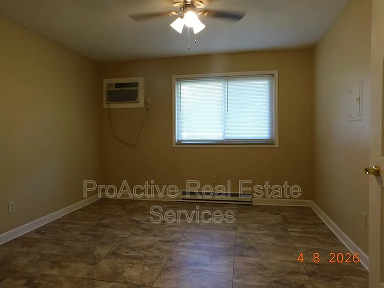 755 Guy Ave #6 — Photo 6