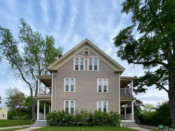 50 Summer St #5, Dover, NH 03820