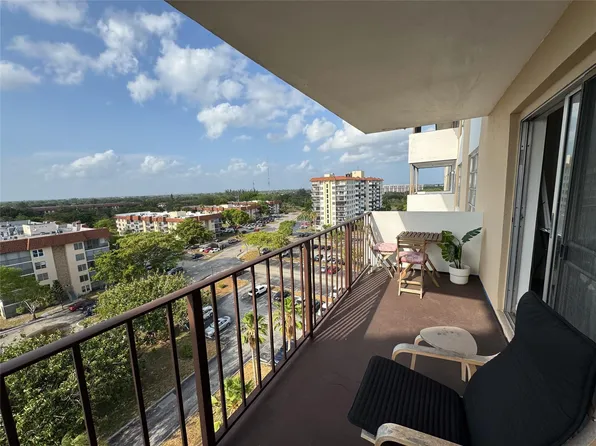 4174 Inverrary Drive #905, Lauderhill, FL 33319