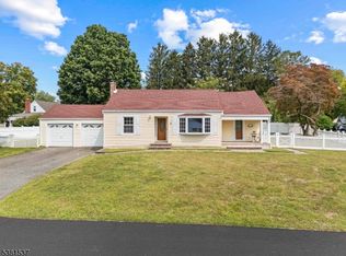 3 Titus St, Dover, NJ 07801