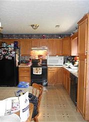 3rd image of 1950 Creek Bend Dr