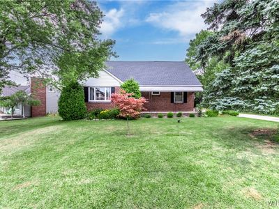 2608 Hawthorne Ave, Hamburg, NY, 14075