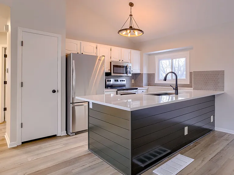14627 Echo Hills Dr — Photo 4