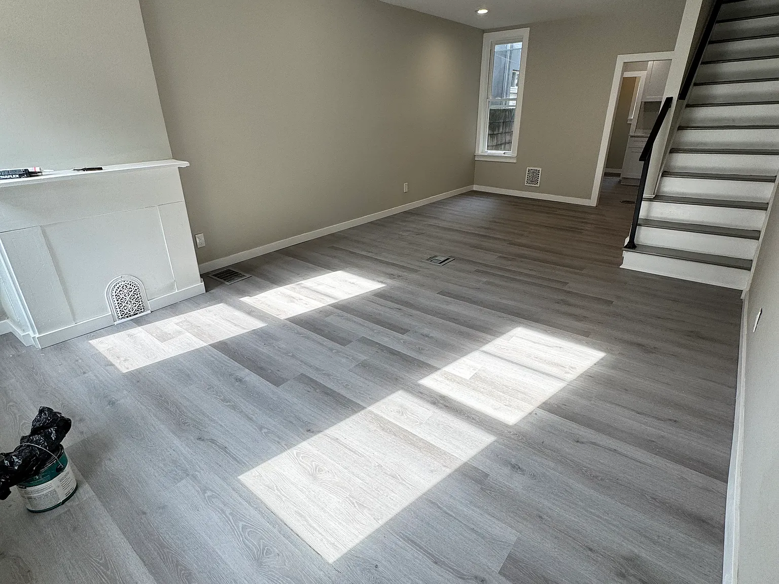 2 bed, 970 sqft, $1,420 — Photo 4