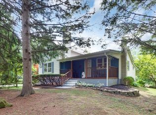 4527 County Line Rd, Macedon, NY 14502