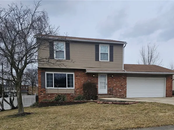 10300 Vienna Dr, Parma, OH 44130