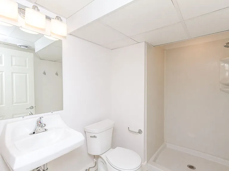 Campus Townhomes — Photo 20