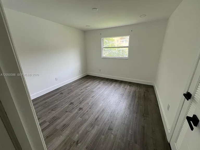 4111 Stirling Rd #209 — Photo 15