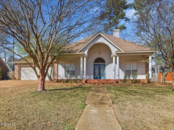 527 Ridge Cir, Brandon, MS 39047