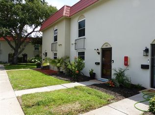 2700 Bayshore Blvd APT 586, Dunedin, FL 34698