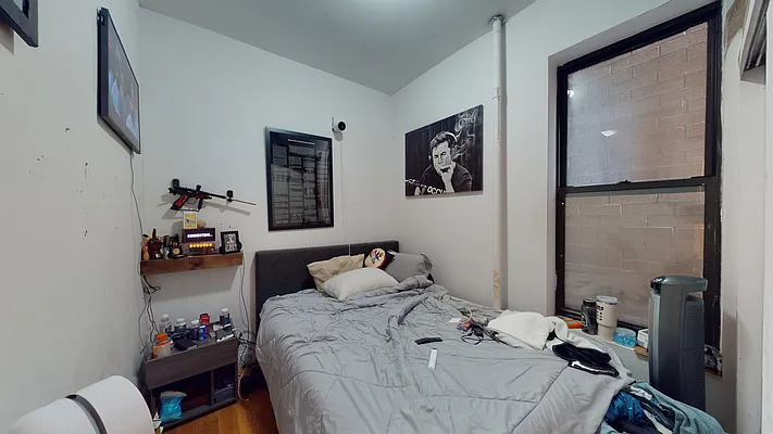 Rented by Bond New York | media 15