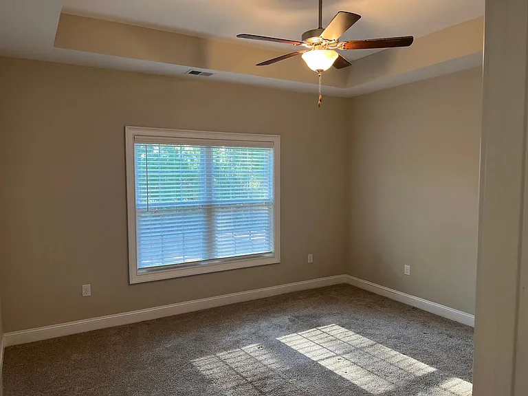 504 Whiddy Loop — Photo 17